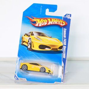 Ferrari F430 Challenge Yellow Hot Wheels - 06/10 Year Made: 2009 HW Racing '10